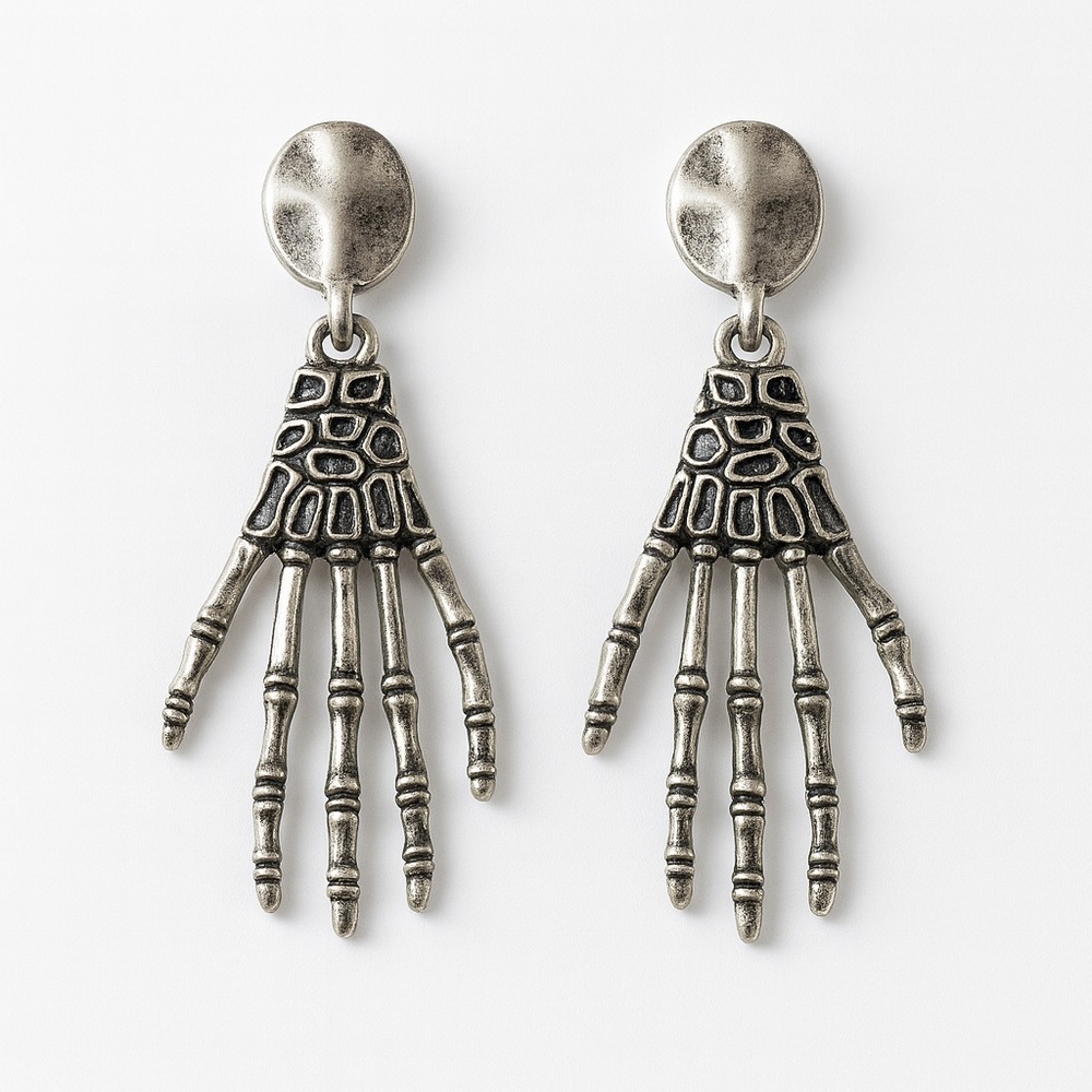 ⚜️❤️🔥 Silver Skeleton Hand Earrings ☠️